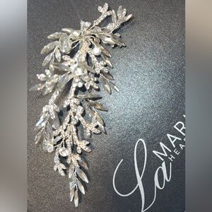 Elegant Silver Hair Accessory